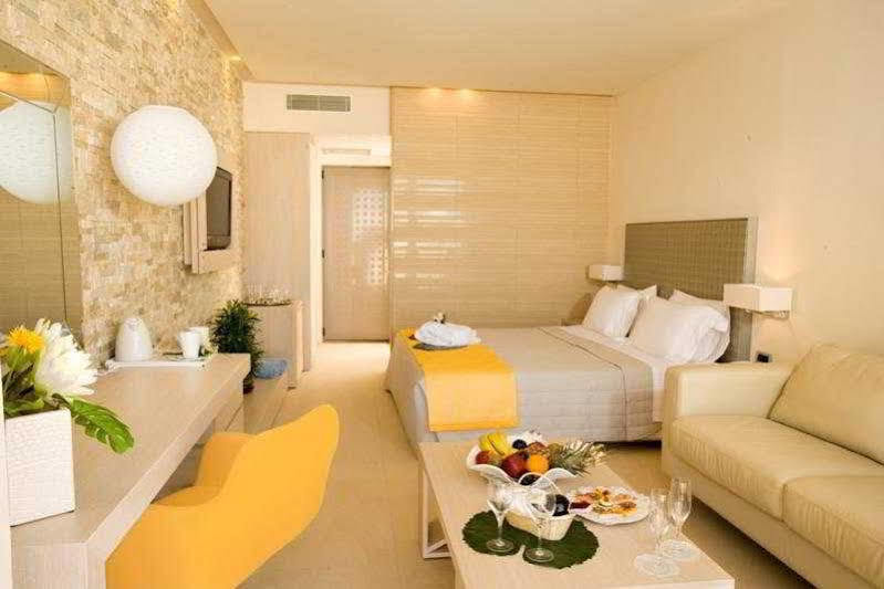 Port Royal Villas And
